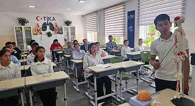 TİKA'dan Kırgızistan'da eğitime destek: Biyoloji sınıfı yenilendi