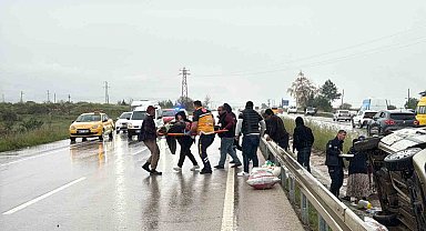 Tokat'ta iki otomobil çarpıştı: 5 kişi yaralandı