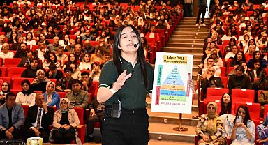 Tomarza Şehit Nazmi Kapucu Anadolu Lisesi il birincisi oldu