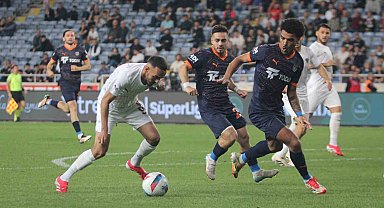 Trendyol Süper Lig: Atakaş Hatayspor: 2 - Başakşehir: 4
