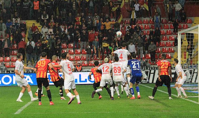 Trendyol Süper Lig: Kayserispor: 3 - Antalyaspor: 1