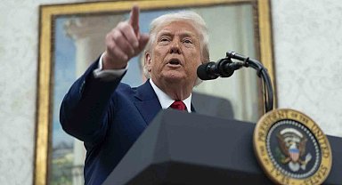 Trump, Ukrayna'da barış için Putin ve Zelenskiy ile üçlü görüşmeye hazır