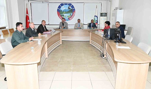 Tunceli'de belediye meclis toplantısı