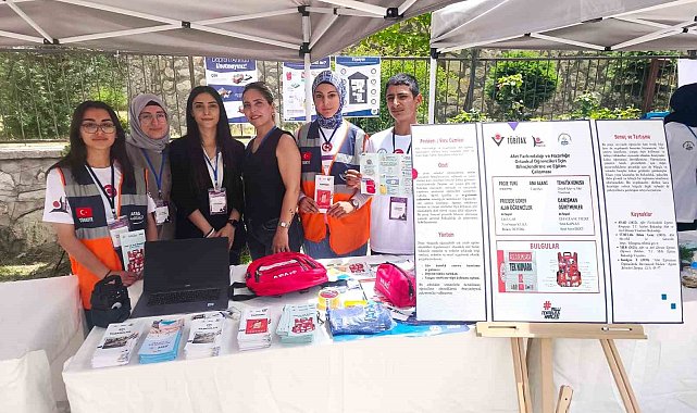 Tunceli'de öğrenciler 4006 TÜBİTAK Bilim Fuarı'nda deprem bilincine dikkat çekti