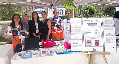 Tunceli'de öğrenciler 4006 TÜBİTAK Bilim Fuarı'nda deprem bilincine dikkat çekti