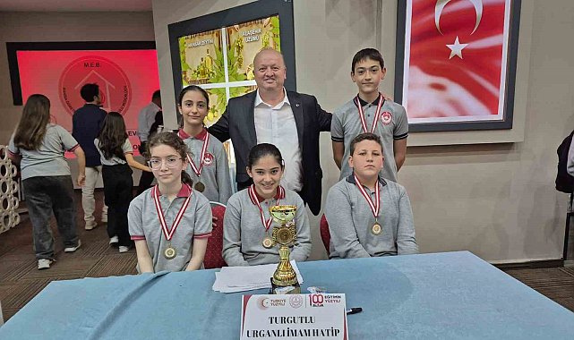 Turgutlu Urganlı İmam Hatip Ortaokulu'ndan büyük başarı
