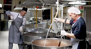 Turgutlu'da 'Sizden Gelen Bağışlarla Aş Olalım Sofralara' kampanyası başladı