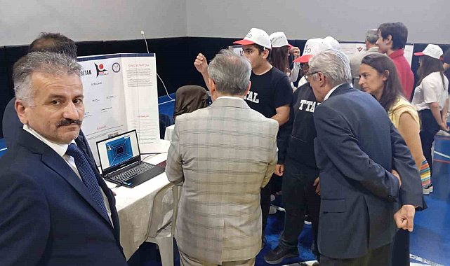 Turhan Tayan Anadolu Lisesi'nde Bilim Fuarı heyecanı