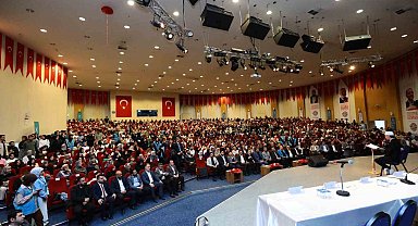 Türkiye Gençlik Vakfı'nın genel kuruluna yoğun ilgi