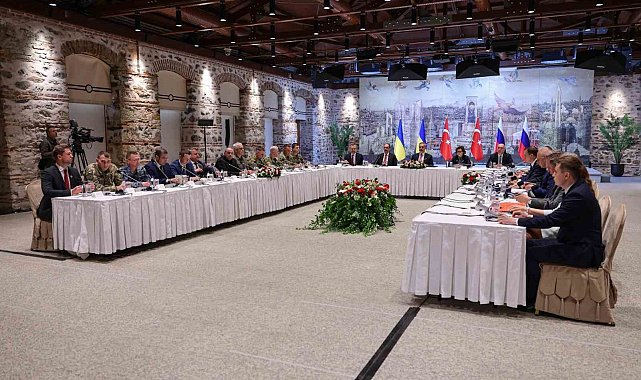 Türkiye-Rusya-Ukrayna üçlü toplantısı başladı