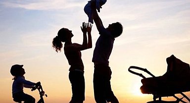 Türkiye'de hanehalkı büyüklüğü geriledi... Hanehalkı büyüklüğü azalıyor!