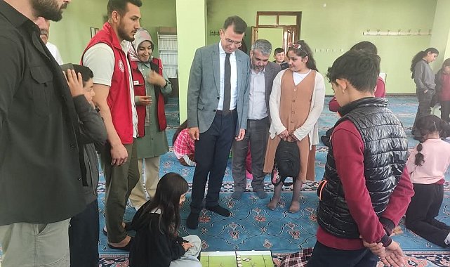Tutak'ta "ÇEDES" Projesi kapsamında öğrencilerle Gençlik Buluşması