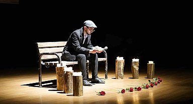 Uluslararası öğrenciler Türk kültürünü sahnede tanıdı