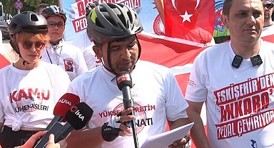 ÜNİPERSEN üyeleri Eskişehir'den Ankara'ya pedal çevirdi