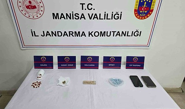 Uyuşturucu satıcısına adli kontrollü serbestlik