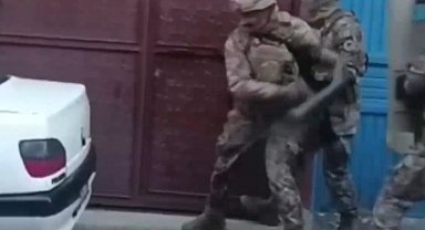 Uyuşturucu taciri 13 şüpheli tutuklandı