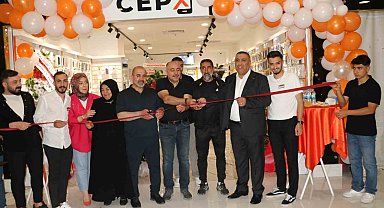 Van'da Cep X telefon mağazası açıldı