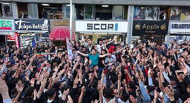 Vanspor taraftarının galibiyet coşkusu