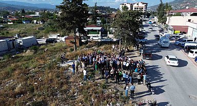 Vatandaşlar arasında anlaşmazlık nedeniyle bir kazma dahi vurulamadı