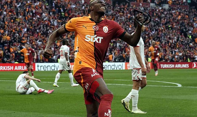 Victor Osimhen'den kariyer gol rekoru