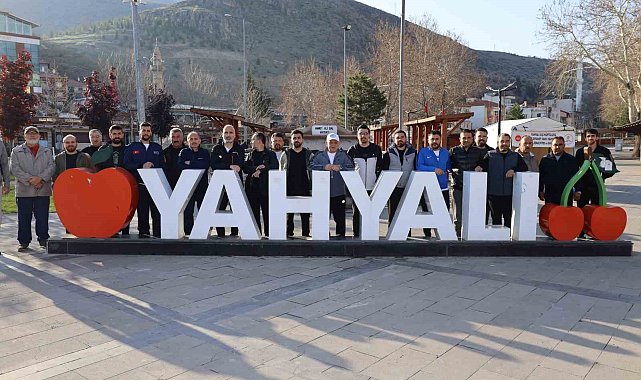 Yahyalı Belediyesi'nde sabah sporu ve kahvaltı etkinliği