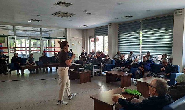 Yaşlılara 'Ekonomik ve Dijital Dolandırıcılık' eğitimi verildi
