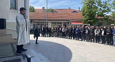 Yenice'de cuma namazı sonrası yağmur duası