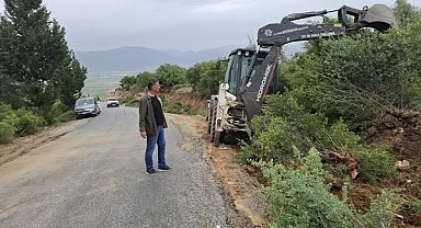 Yenipazar'da yol genişletme çalışmaları sürüyor