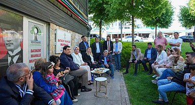 Yılmaz'a Batıkent'te yoğun ilgi
