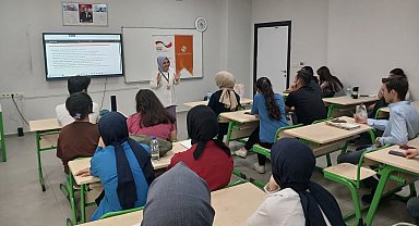 YKS öğrencilerine sınav kaygısı destek eğitimi