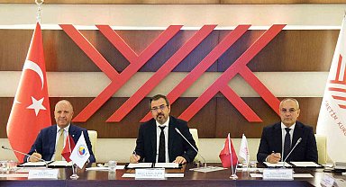 YÖK, TOBB ve ISKAV arasında nitelikli istihdam için iş birliği protokolü imzalandı