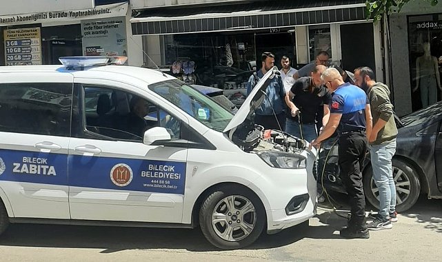 Yolda kalan aracın imdadına zabıta yetişti