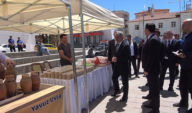 Yozgat'ta en lezzetli 'anne kurabiyesi' yarıştı
