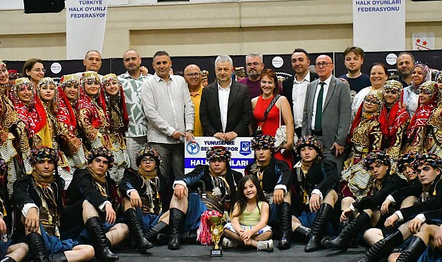 Yunusemre Belediyespor halk oyunlarında Ege Bölge Şampiyonu oldu