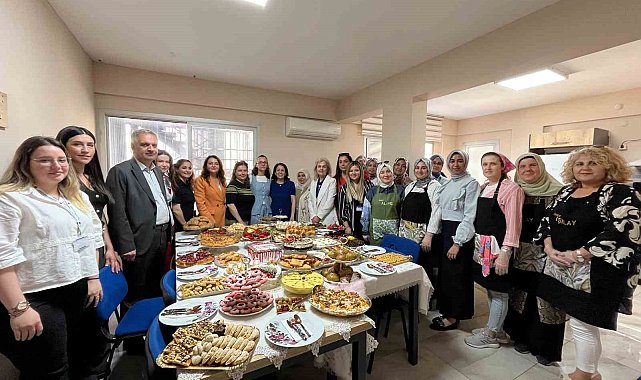 Yunusemre'de aşçılık kursiyerlerden lezzeti final