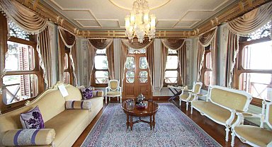 133 yıllık tarihi konakta zamanda yolculuğa çıktılar