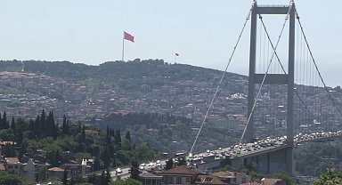 15 Temmuz Şehitler Köprüsü'nde bayram trafiği