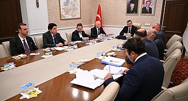 2. Organize Sanayi Bölgesi yönetim kurulu Vali Çiftçi başkanlığında toplandı