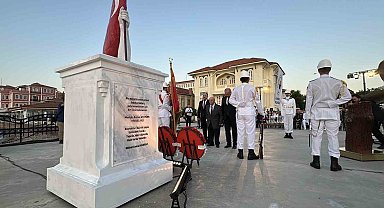 'Türkiye Şehitlerini Anıyor' programı Çanakkale Deniz Müzesi'nde gerçekleştirildi