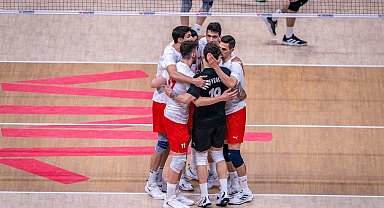 A Milli Erkek Voleybol Takımı, Milletler Ligi'ndeki ilk galibiyetini aldı