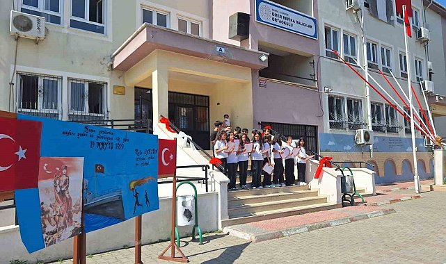 Adana Ömer Refika Halıcılar Ortaokulu'ndan uluslararası başarı
