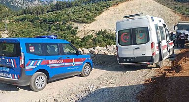 Adana'da gölet çalışmasında toprak kayması: 1 ölü