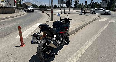 Adıyaman'da motosiklet devrildi: 2 yaralı