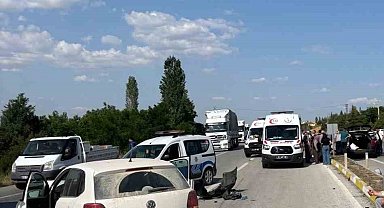 Afyonkarahisar'da kaza: 1 ölü, 3 yaralı