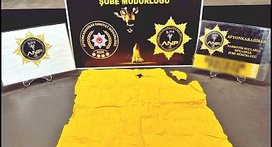 Afyonkarahisar'da otobüste peçeteye emdirilmiş uyuşturucu ele geçirildi