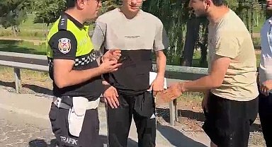 Ailesi kaza yapınca, polis ekipleri sınava yetiştirdi