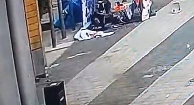 AK Parti standına saldıran şüpheli yakalandı