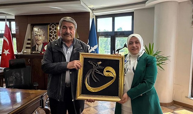 AK Parti'li kadınlardan Başkan Taşkın'a ziyaret