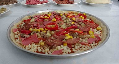 Akçadağ'ın yeni gözdesi: İnce hamurlu pizza, kömbe ve pilavı geride bıraktı