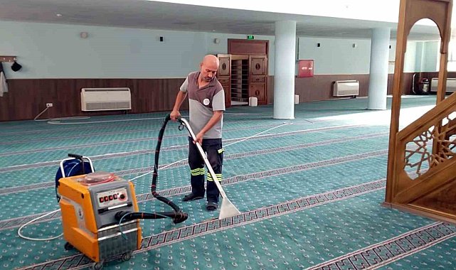 Akdeniz'de ibadethanelere kesintisiz temizlik hizmeti